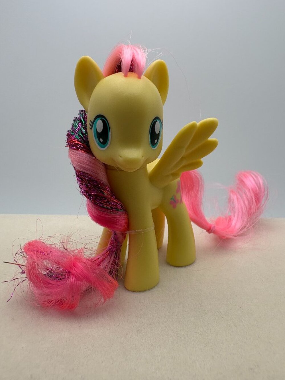 My Little Pony (MLP) Fluttershy Rainbow Power 2010 G4 (MLP: LT2-30)